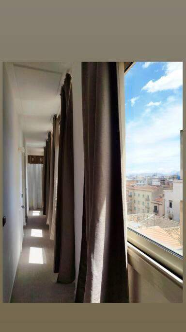 7 Floor