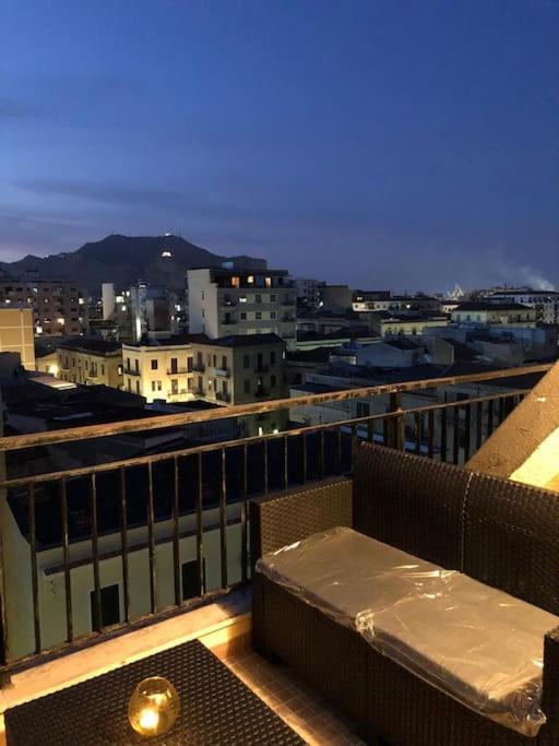 7 Floor Palermo